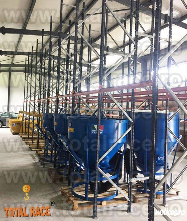 Total Race Romania comercializeaza din stoc Bucuresti sau la comanda  cupe de beton productie Italia, cupa de beton pentru macara,cupe de beton, bene de beton, cupe macara, bena macara, bena cu descarcare centrala si furtun de cauciuc,  bene beton cu jgea
