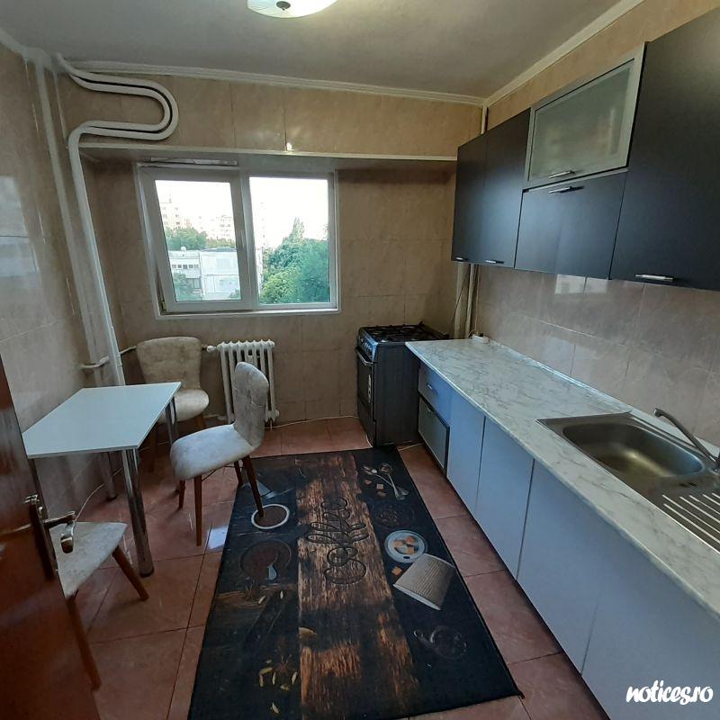 Bucatarie apartament 2 camere Drumul Taberei