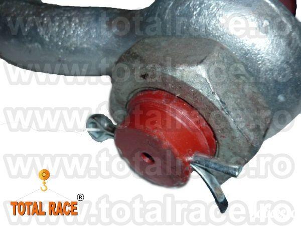 Chei de tachelaj model G 2140 tip omega marca Crosby, cheie tachelaj cu bolt, piulita si stift de blocare , chei tachelaj capacitati intre 21 Tone si 400 Tone . Cheile de tachelaj sunt in conformitate cu: EN 13889:2003 si indeplinesc cerintele de performa