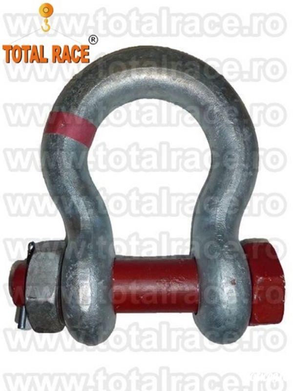 Total Race are in stoc: chei de tachelaj model G 2130 tip omega marca Crosby, cheie tachelaj cu bolt, piulita si stift de blocare , chei tachelaj capacitate intre 0,33 Tone si 150 Tone . Cheile de tachelaj sunt in conformitate cu: EN 13889:2003 si indepli