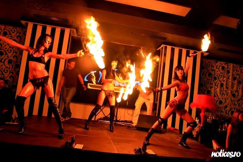Fachiri Profesionisti Fachirism show Foc Spectacol Incredibil foc Fachiri Nunta Evenimente Private Corporate