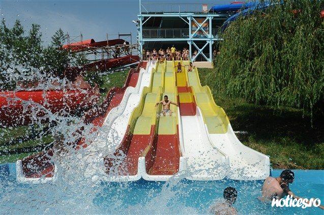 waterpark