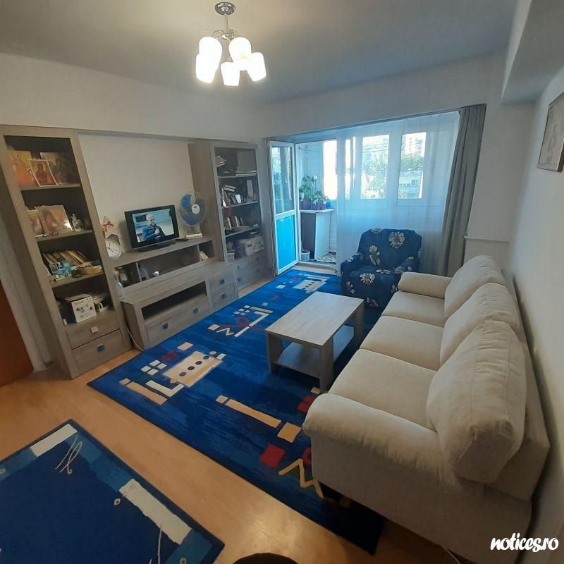 Sufragerie apartament 2 camere Drumul Taberei