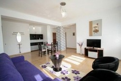 Inchiriere apartament 2 camere termen lung pret 299 Mamaia