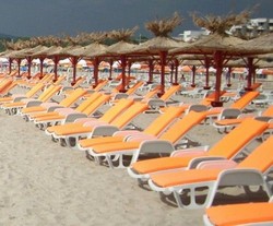Producator saltele sezlong de plaja din material impermeabil