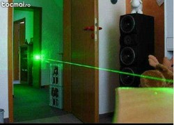 Laser pointer foarte puternic 5000 m
