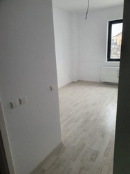 Garsoniera 35 mpu 31.500 euro Militari Residence