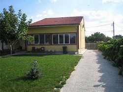 CASA Parter + Mansarda in zona Giulesti Sarbi