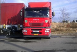 Camion Iveco Stralis cu Remorca 2007 la 45000 Euro .
