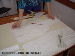 Cursuri acreditate din domeniul vestimentar (Design vestimentar)
