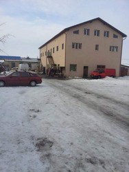 Inchiriez cladire birouri/depozit zona 13 Decembrie