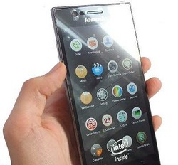 Lenovo k900 smartphone Intel Atom 2.0ghz dual core pret mic