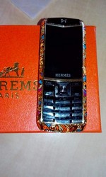Telefoane fashion aurite dual sim si single sim