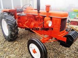 Tractor Fiat fara cabina, simpla