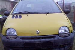 Vand / Dezmembrez Renault Twingo 1.2 an 1997