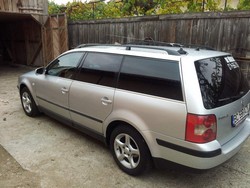 Vand Volkswagen Passat 2003 Onesti