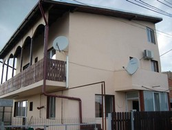 Vand vila Comuna Berceni 76000 euro discutabil