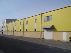 Vand hala zona Drumul Taberei