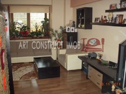 Vanzare apartament  Basarabia  Stadion 2 camere  75 mp 79000 euro 