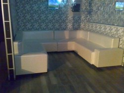 producatori canapele bar club