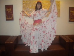 Costume tiganesti si orientale, costumatii de scena pentru spectacole