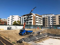 Inchiriem utilaje,automacarale si camioane pt constructii