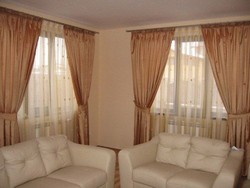 Perdele, draperii si galerii la comanda