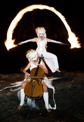 show flacari spectacole evenimente cu foc fachiri jonglerii cu foc